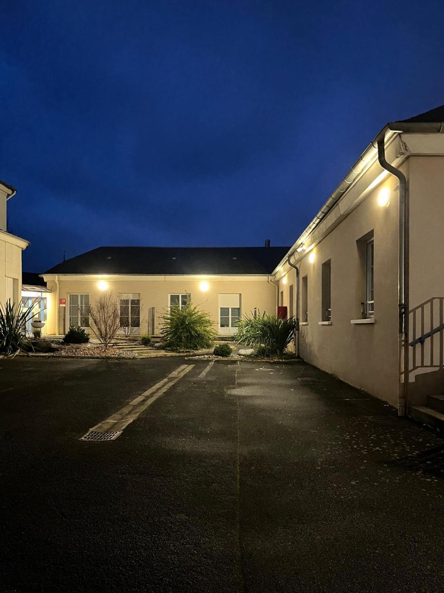 Le Clos Albert Loudun Εξωτερικό φωτογραφία